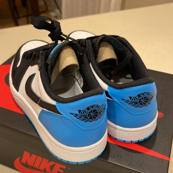 Nike x AirJordan 1 Retro Low OG SZ 11.5 CZ0775-104 VNDS - Picture 4 of 12